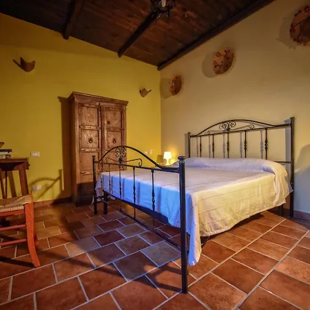 Tenuta Terrarossa 罗萨诺