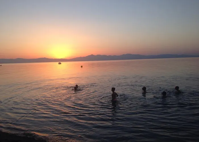 Tenuta Terrarossa Alojamento de Acomodação e Pequeno-almoço