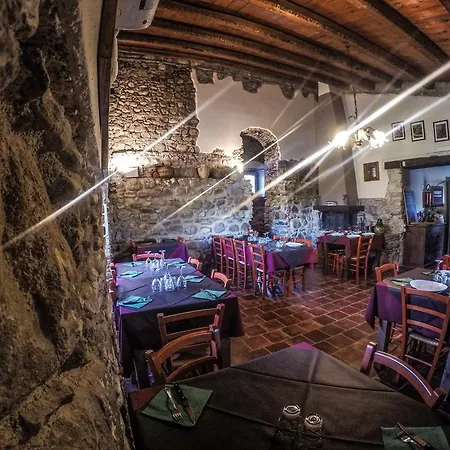 Bed & Breakfast Tenuta Terrarossa 3*