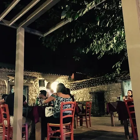 Bed & Breakfast Tenuta Terrarossa