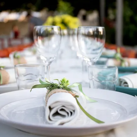 Bed & Breakfast Tenuta Terrarossa 3*