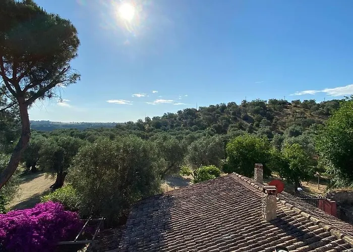 Tenuta Terrarossa 3* 罗萨诺